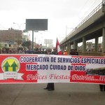 Mercado Ciudad de Dios celebra fiestas patrias con desfile