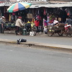 Vecinos exigen a serenazgo que retiren comerciantes informales