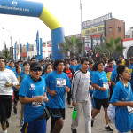 Más de 2 500 entre atletas y vecinos, participaron en carrera Lima Corre 5k