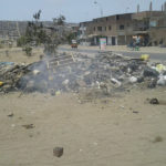 Av. Marielena Moyano y Jóse Carlos Mariátegui de Villa el Salvador llena de basura