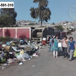 Directora exige recojo de basura que afecta a 300 niños de educación inicial en Villa María del Triunfo