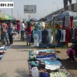 Regidor exige desalojar a vendedores ambulantes por invasión de alameda en Av. Pachacútec