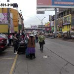 Ambulantes reclaman a alcalde Altamirano que los deje trabajar al costado de mercado Ciudad de Dios