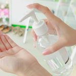 Minsa recomienda usar gel de manos con una concentración de alcohol entre el 60 y 80% para prevenir posibles contagios