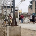 Villa El Salvador: Vecinos fueron intervenidos por jugar fútbol en el primer domingo sin cuarentena